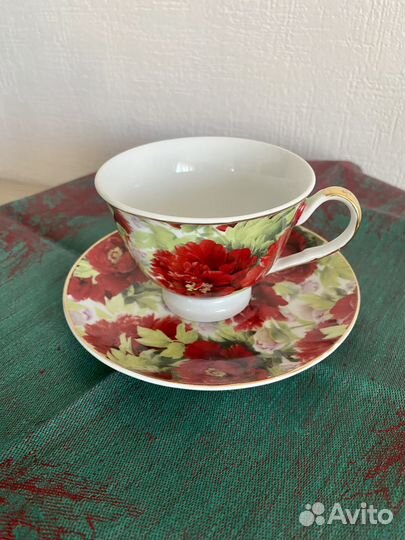 Фарфоровый чайный сервиз. Набор чайных пар, 6 шт