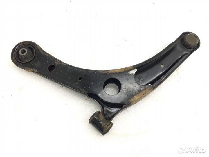 Рычаг подвески передний правый Mitsubishi