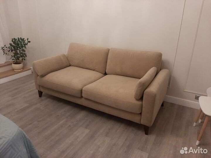 Перетяжка мягкой мебели