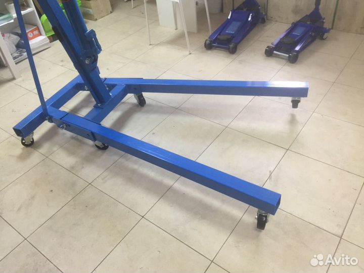 Кран гидравлический 1000кг (гусь)