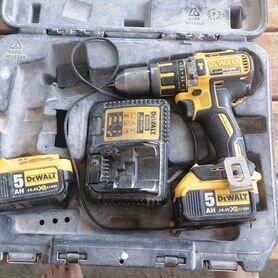 Шуруповерт dewalt dcd737