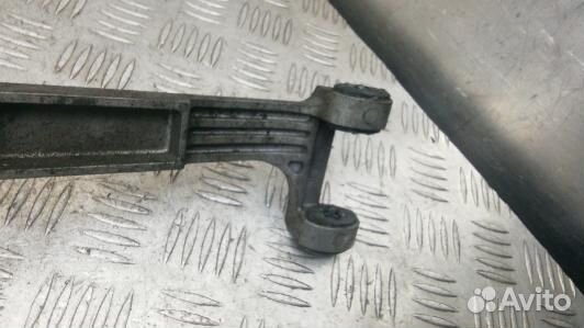 Кулиса кпп BMW 5 E60/E61 (4MB02T601)