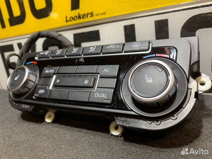 Блок управления климат-контролем Volkswagen Golf