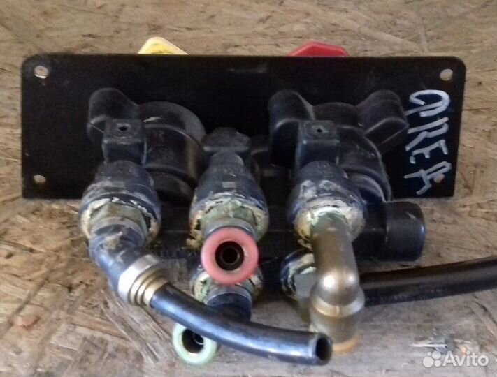 Кран стояночного тормоза Freightliner Colambia