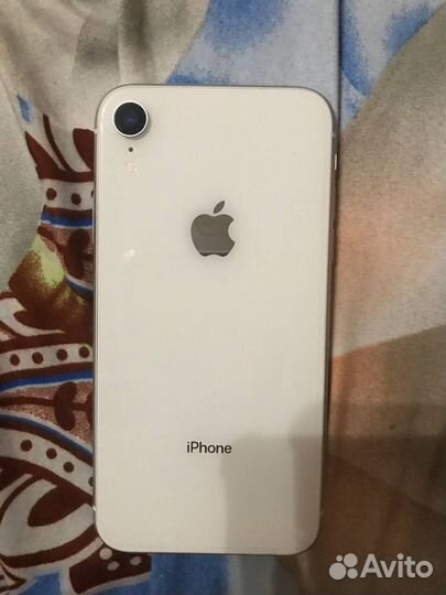 iPhone Xr, 128 ГБ