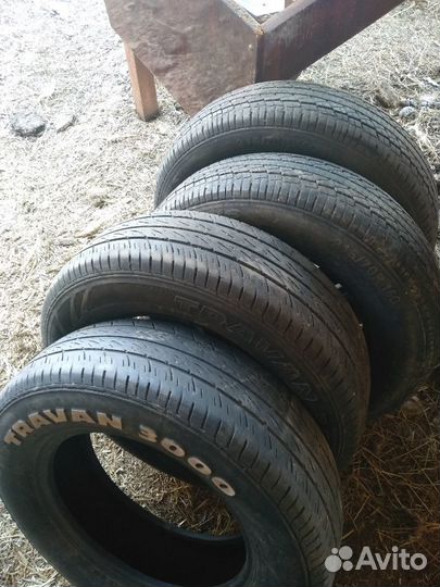 Hankook AH11 215/70 R16