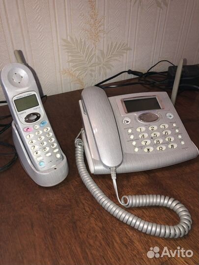 Стационарный радиотелефон LG