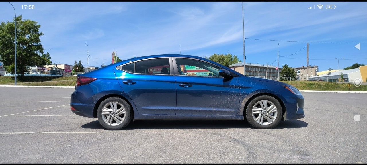 Hyundai Elantra: фото владельца