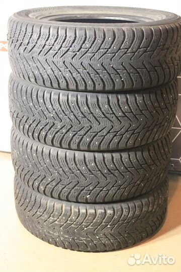 Nokian Tyres Hakkapeliitta 8 SUV 215/65 R16