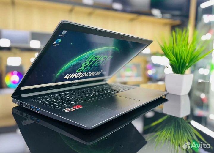 Мощный ноутбук Acer Ryzen 3 3250U DDR4-12/SSD-512