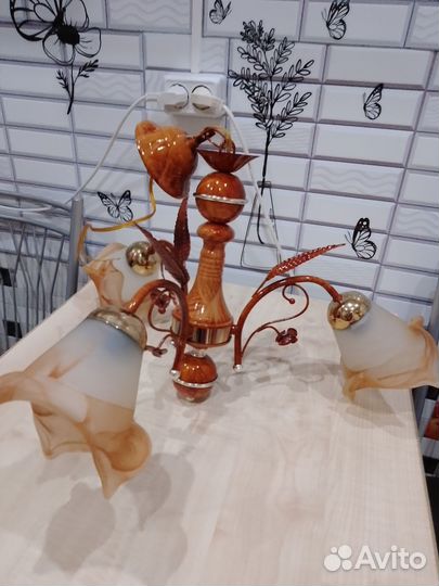 Люстра в отличном состоянии