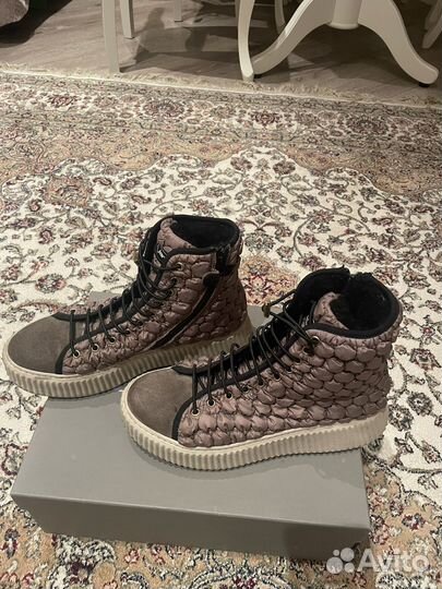 Кеды женские Jarrett