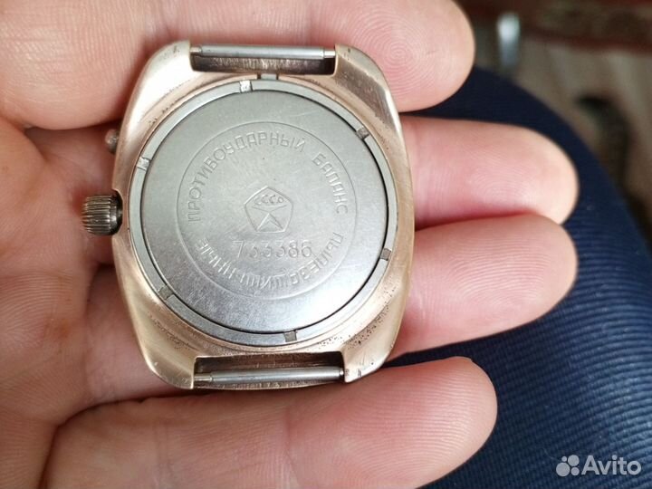 Часы слава 26 камней СССР