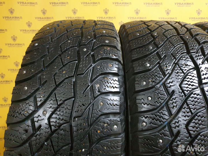 Viatti Bosco Nordico V-523 215/65 R16 98T