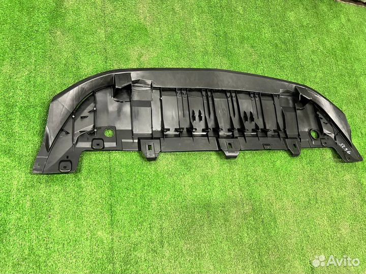 Защита бампера пыльник бампера C117 CLA цла