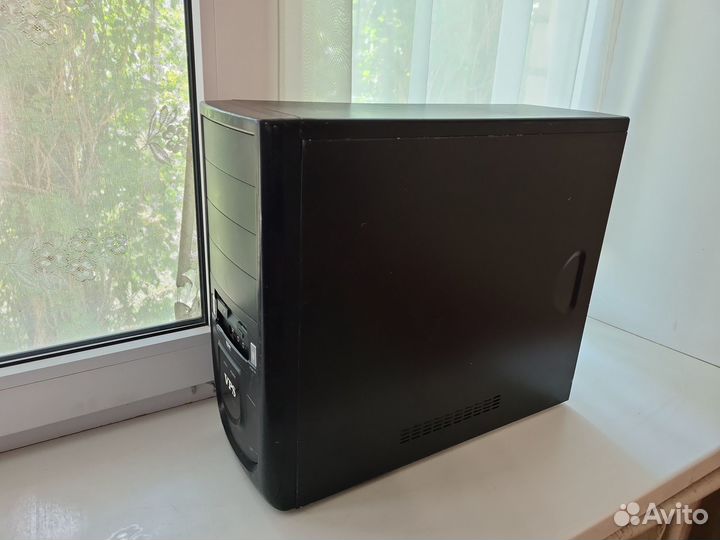 Корпус компьютерный Блок и материнка 2 ядра