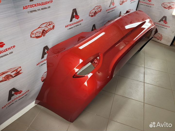 Бампер задний Hyundai Solaris 2010-2014 красный