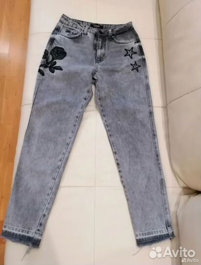 Джинсы женские guess