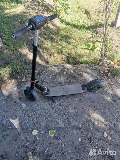 Электронный самокат бу