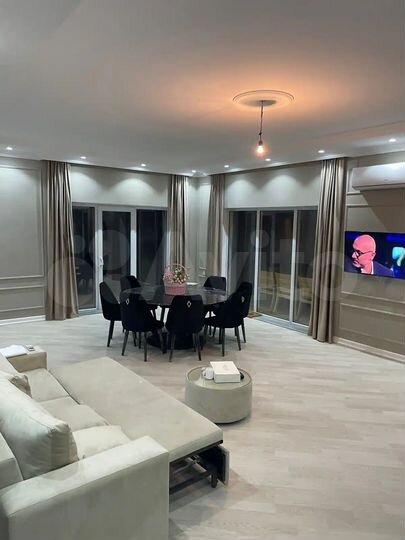 Дом 173 м² на участке 3,7 сот.