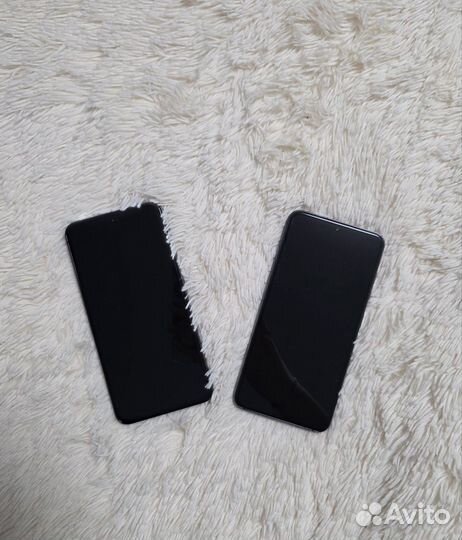 Samsung Galaxy S23, 8/256 ГБ