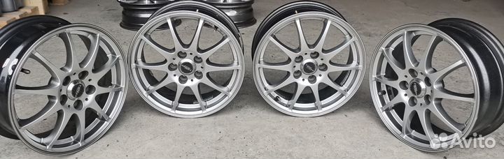 Комплект литых дисков Hot Stuff Cross R15-5x100