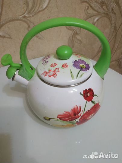 Чайник эмалированный