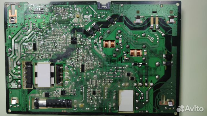 Продаю телевизор Samsung UE43NU7400U по модулям