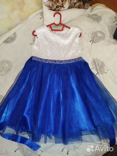 Платья праздничные 128-130