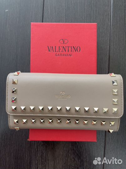 Кошелек женский Valentino Garavani