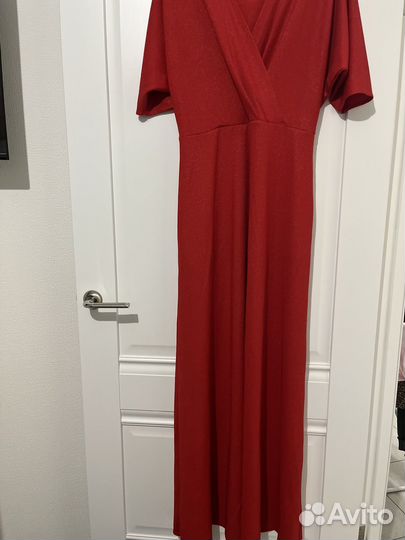 Нарядное платье