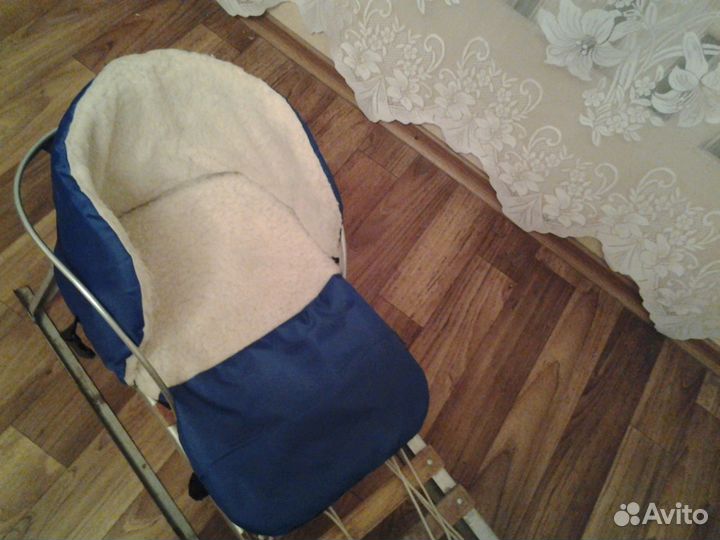 Сиденье (сидушка) меховое в санки