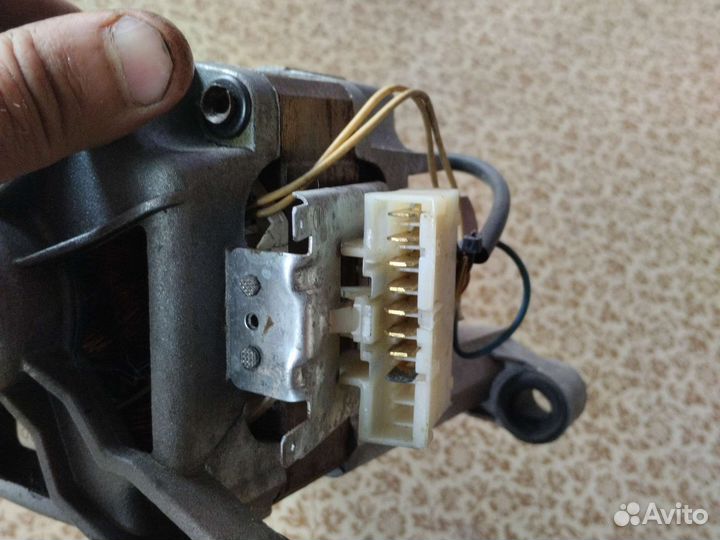 Запчасти на стиралку Самсунг, Атлант