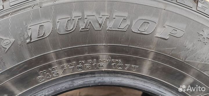 Dunlop Grandtrek Ice 02 245/70 R16