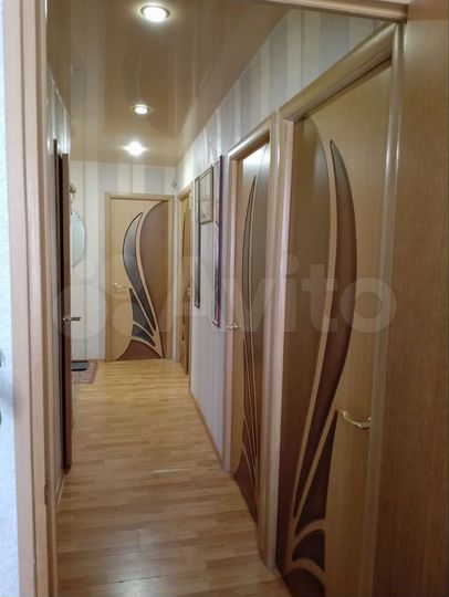 4-к. квартира, 71 м², 1/5 эт.