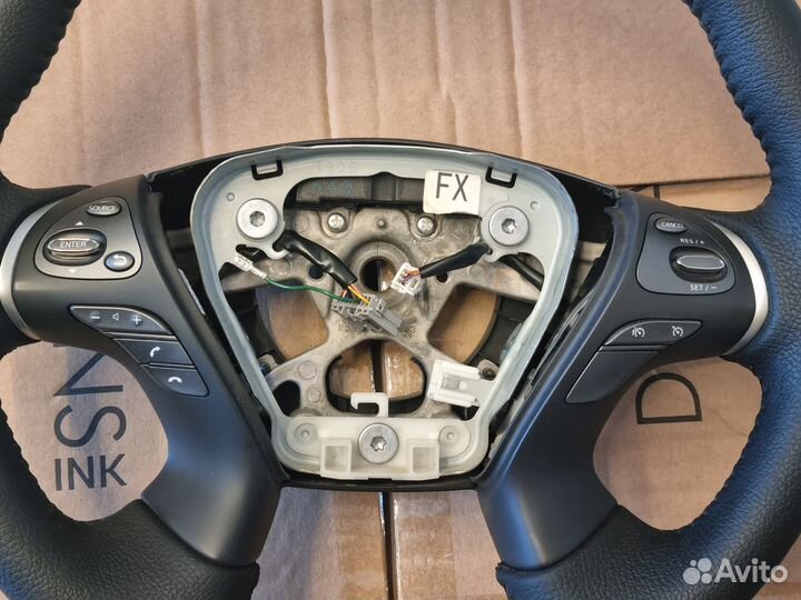 Руль Infiniti M37 Q70 Y51 2011