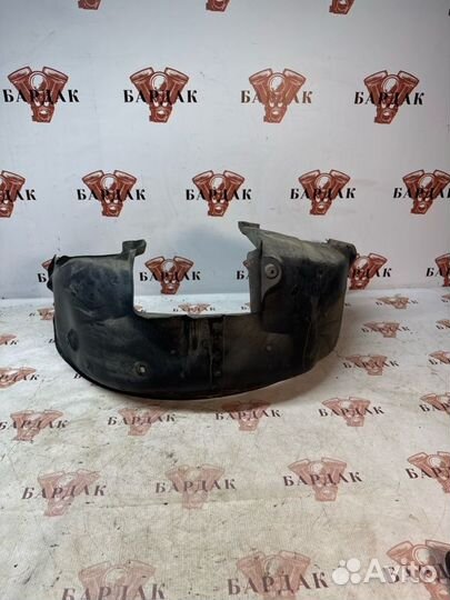 Подкрылок задний левый Kia Ceed хэтчбек G4FC 2010