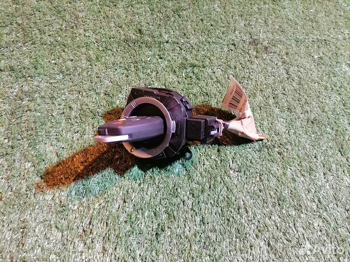 Замок зажигания 30797784 Volvo V50 MW