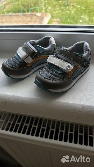 Кроссовки zebra