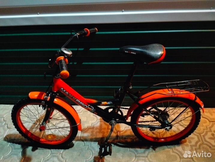 Велосипед maxxpro