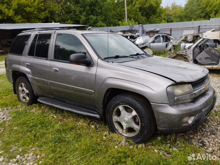 Chevrolet trailblazer 2004 разбор