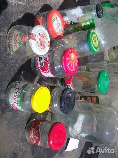 Банки разные объемом