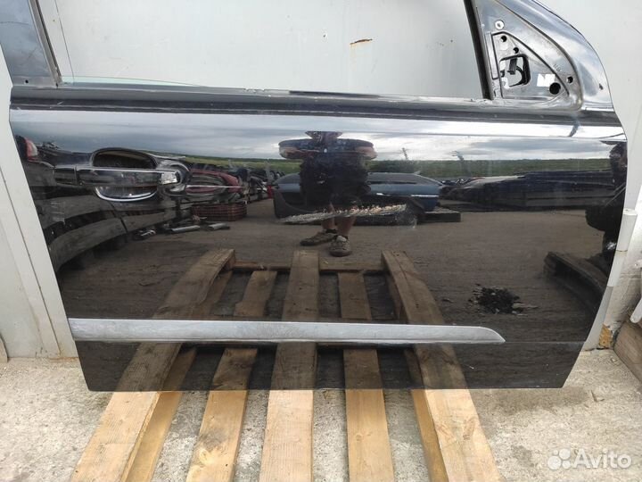 Дверь передняя правая на Opel Astra H Z20R