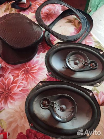 Колонки в автомобиль