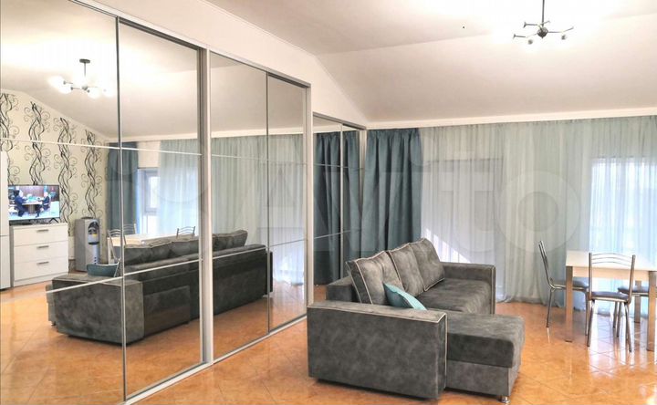 Квартира-студия, 74,3 м², 4/4 эт.