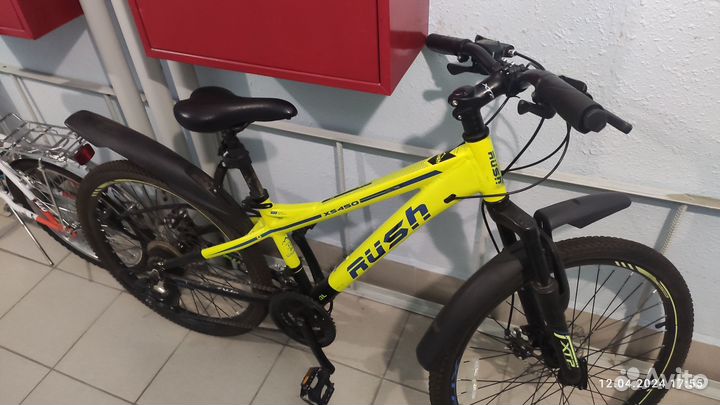 Велосипед горный подростковый