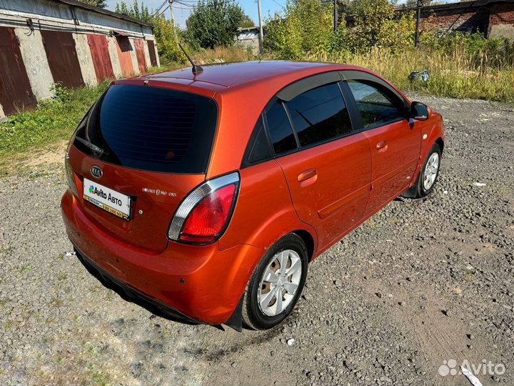 Kia Rio 1.4 МТ, 2010, 160 100 км