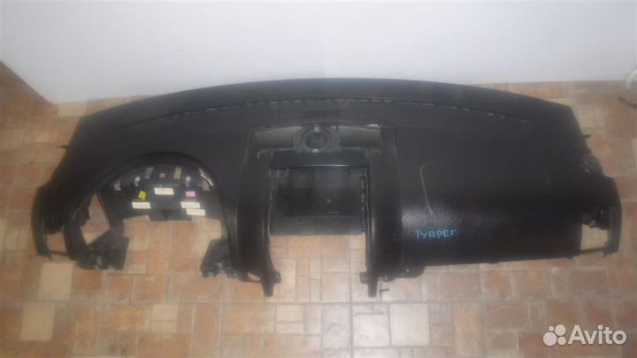 Торпедо Volkswagen Touareg I (7L) 2002-2010