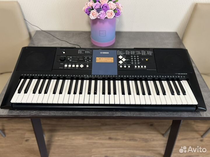 Синтезатор Yamaha psr e333