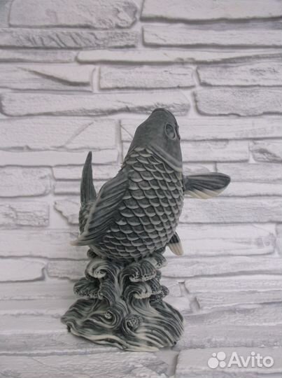 Карп Священный Карп фигурка из камня